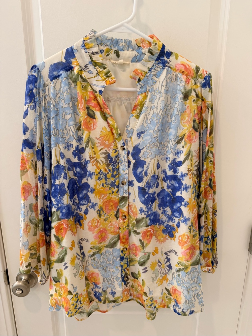 JODIFL Floral Ruffle V-Neck Blouse in Blue, Yellow & Cream